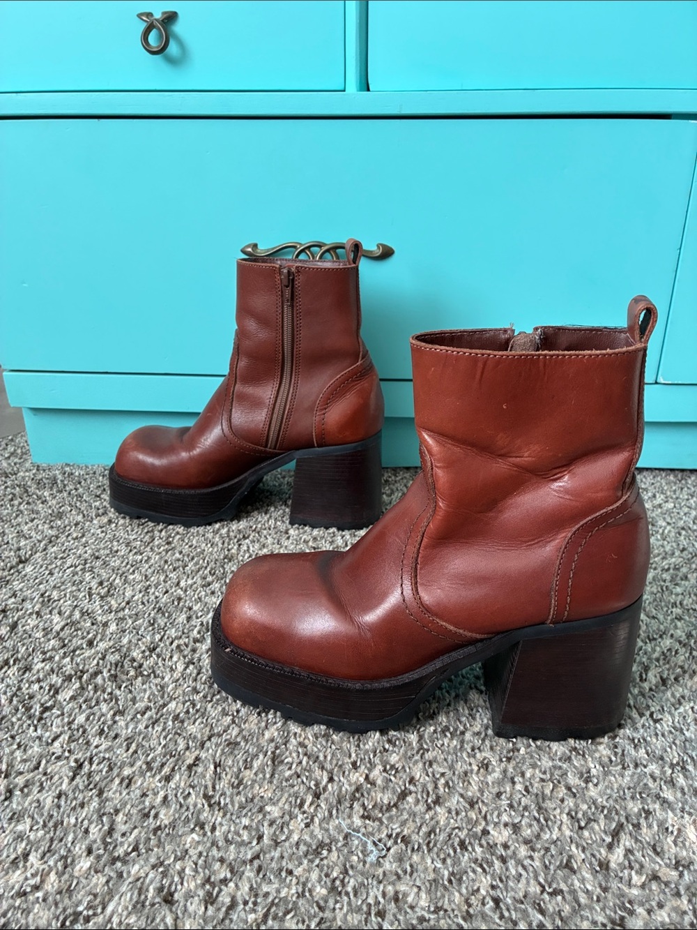 Vintage 90’s Steve Madden Brown Leather Platform Ankle Boots “Bratz” Doll Y2K